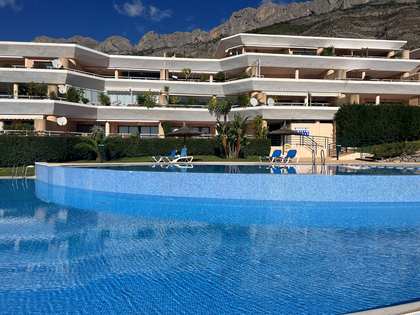 155m² apartment with 45m² terrace for sale in Altea Town