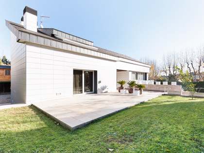 casa / villa di 650m² in vendita a Sant Cugat, Barcellona