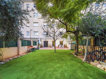 Appartement de 120m² a vendre à Vilanova i la Geltrú avec 150m² de jardin