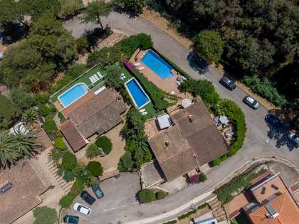 Casa / villa de 442m² en venta en Lloret de Mar / Tossa de Mar