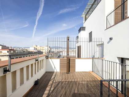 67m² penthouse with 15m² terrace for rent in El Born