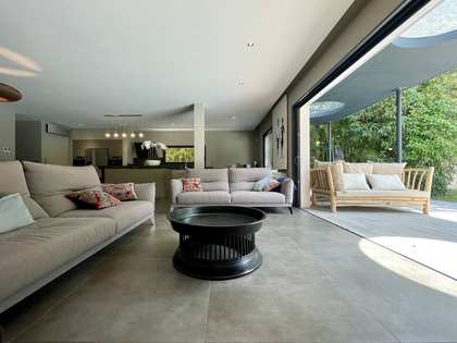 Maison / villa de 270m² a vendre à Montpellier avec 160m² terrasse