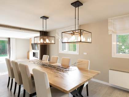 699m² hus/villa till salu i Sant Cugat, Barcelona
