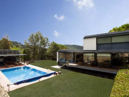 Дом / вилла 369m² на продажу в Olivella, Барселона