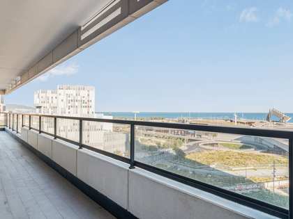 101m² apartment with 45m² terrace for sale in Diagonal Mar