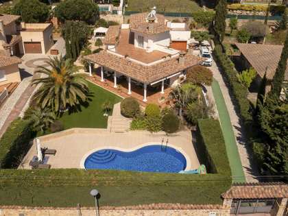 Maison / villa de 379m² a vendre à Calonge, Costa Brava