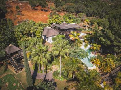 Casa / villa di 539m² con giardino di 8,609m² in vendita a Golden Mile