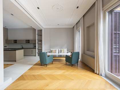 Appartement van 216m² te koop met 24m² terras in Eixample Rechts