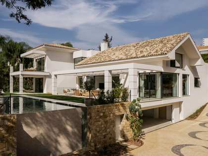 805m² house / villa with 138m² terrace for sale in Paraiso