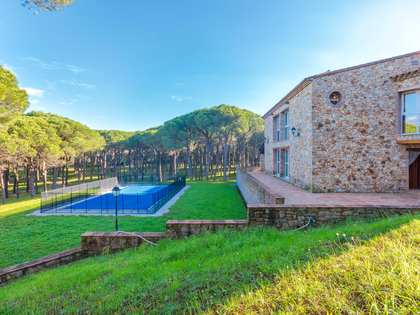 Landhuis van 425m² te koop in Baix Emporda, Girona