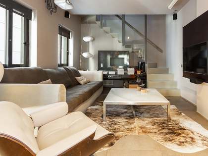 Casa / Villa di 150m&sup2; in vendita a Eixample Destro