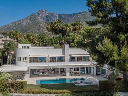 389m² haus / villa mit 178m² terrasse zum Verkauf in Sierra Blanca / Nagüeles