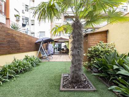 120m² apartment with 83m² terrace for sale in Eixample Right