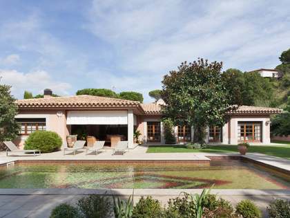 Casa / Villa di 500m² in vendita a Santa Cristina