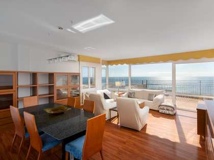 Penthouse de 230m² a vendre à Vilassar de Mar avec 110m² terrasse