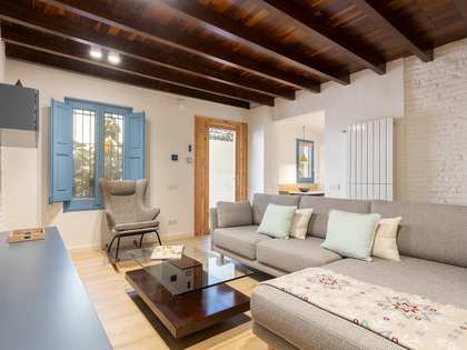 97m² house / villa with 12m² terrace for sale in Sarrià