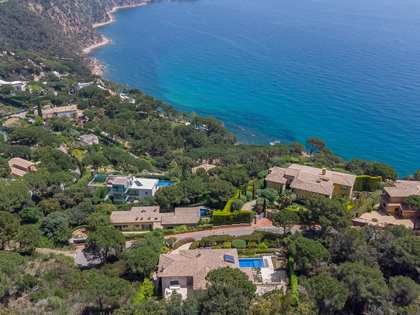 Huis / villa van 463m² te koop in Sant Feliu, Costa Brava