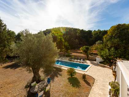 Casa / villa de 310m² en venta en Santa Eulalia, Ibiza