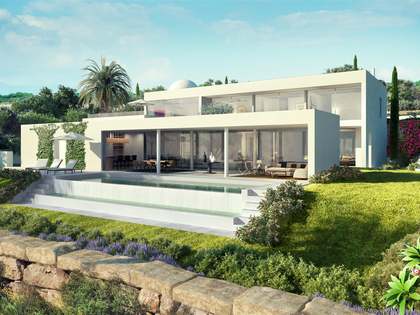 720m&sup2; Hus/Villa med 442m&sup2; Tr&auml;dg&aring;rd till salu i Estepona