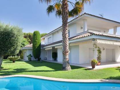 Casa / Vila de 592m&sup2; &agrave; venda em Alella, Maresme