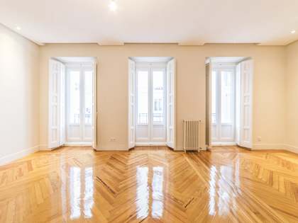 Appartement van 238m&sup2; te koop in Justicia, Madrid