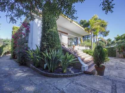Casa / vil·la de 347m² en venda a La Canyada, València