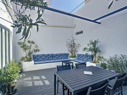 186m² house / villa with 24m² garden for sale in Ciutadella