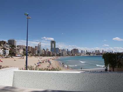 190m² apartment with 136m² terrace for sale in Benidorm Poniente