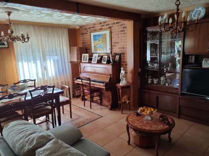 Maison / villa de 300m² a vendre à Andorra la Vella