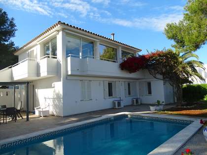Villa de 208m² en alquiler de corta estancia en Ciudadela