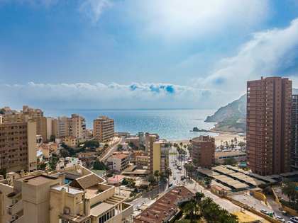 315m² apartment with 30m² terrace for sale in Benidorm Poniente