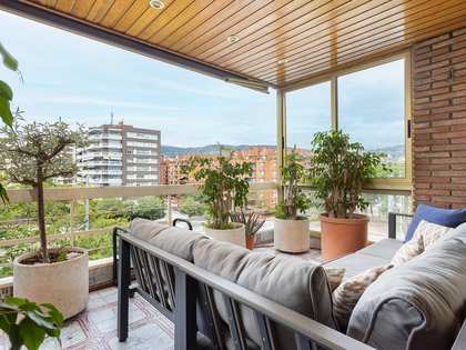 Appartamento di 190m² con 20m² terrazza in vendita a Les Corts