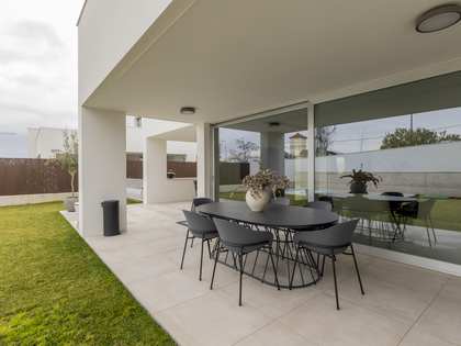 347m² hus/villa med 200m² Trädgård till uthyrning i Aravaca