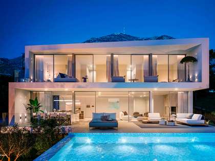 Villa van 203m² te koop met 350m² Tuin in Higuerón, Malaga