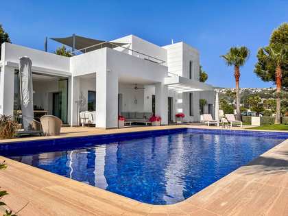 Casa / villa de 232m² con 170m² terraza en venta en Moraira