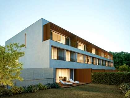 405m² hus/villa med 72m² Trädgård till salu i Porto