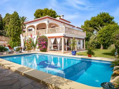 Casa / villa di 288m² con 68m² terrazza in vendita a Jávea