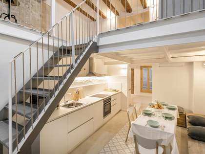 Квартира 106m&sup2; на продажу в Борн, Барселона