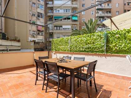 100m² apartment with 18m² terrace for rent in Eixample Right