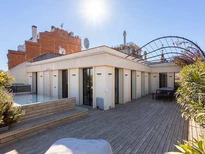 114m² apartment with 100m² terrace for sale in El Raval