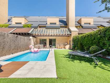 611m² haus / villa mit 300m² garten zum Verkauf in Pozuelo