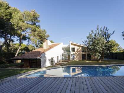Дом / вилла 514m² на продажу в Bétera, Валенсия