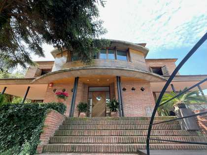 605m² house / villa for sale in La Floresta, Barcelona