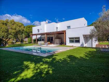 295m² haus / villa mit 1,062m² garten zum Verkauf in Sant Andreu de Llavaneres