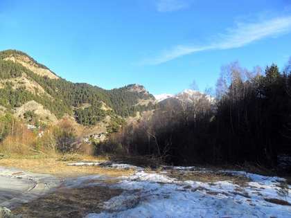 Plot for sale in Vallnord skiing area, Andorra
