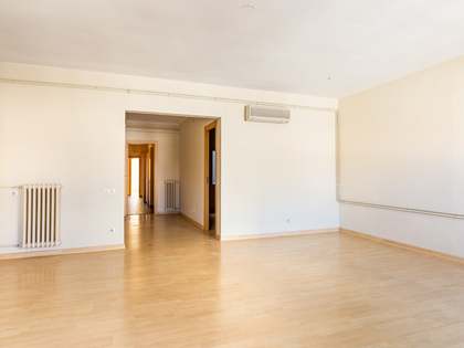 Pis de 149m&sup2; en lloguer a Eixample Dret, Barcelona