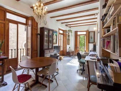 Appartement van 231m&sup2; te koop met 15m&sup2; terras in El Carmen