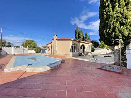 Huis / villa van 204m² te koop in playa, Alicante