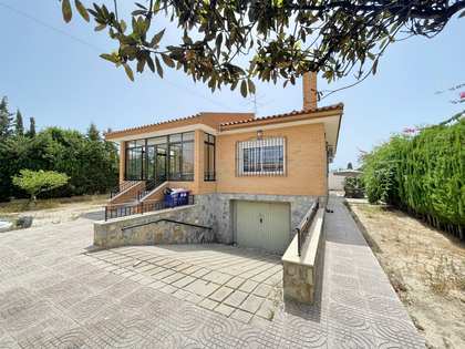 Villa van 200m² te koop in Alicante ciudad, Alicante