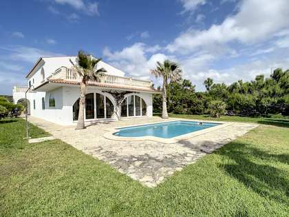 Casa / vil·la de 265m² en venda a Ciutadella, Menorca